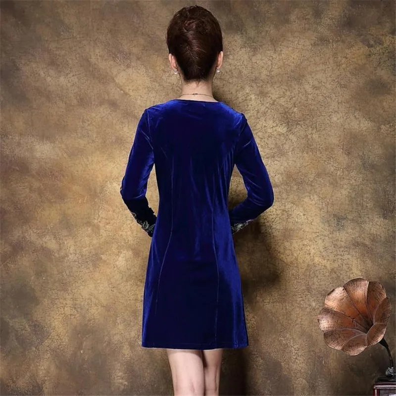 ربيع الخريف فستان مطرز بأكمام طويلة منتصف العمر الأم فستان أنيق W1754 المرأة الذهب المخملية فستان 2025 #6