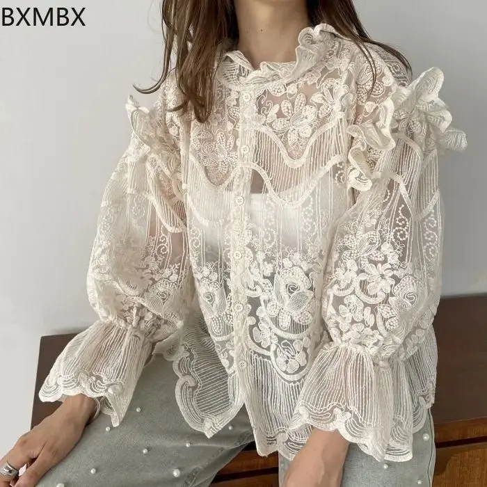 

New embroidered lace shirt fashion lace top white shirt women blusas mujer de moda 2025 blouse