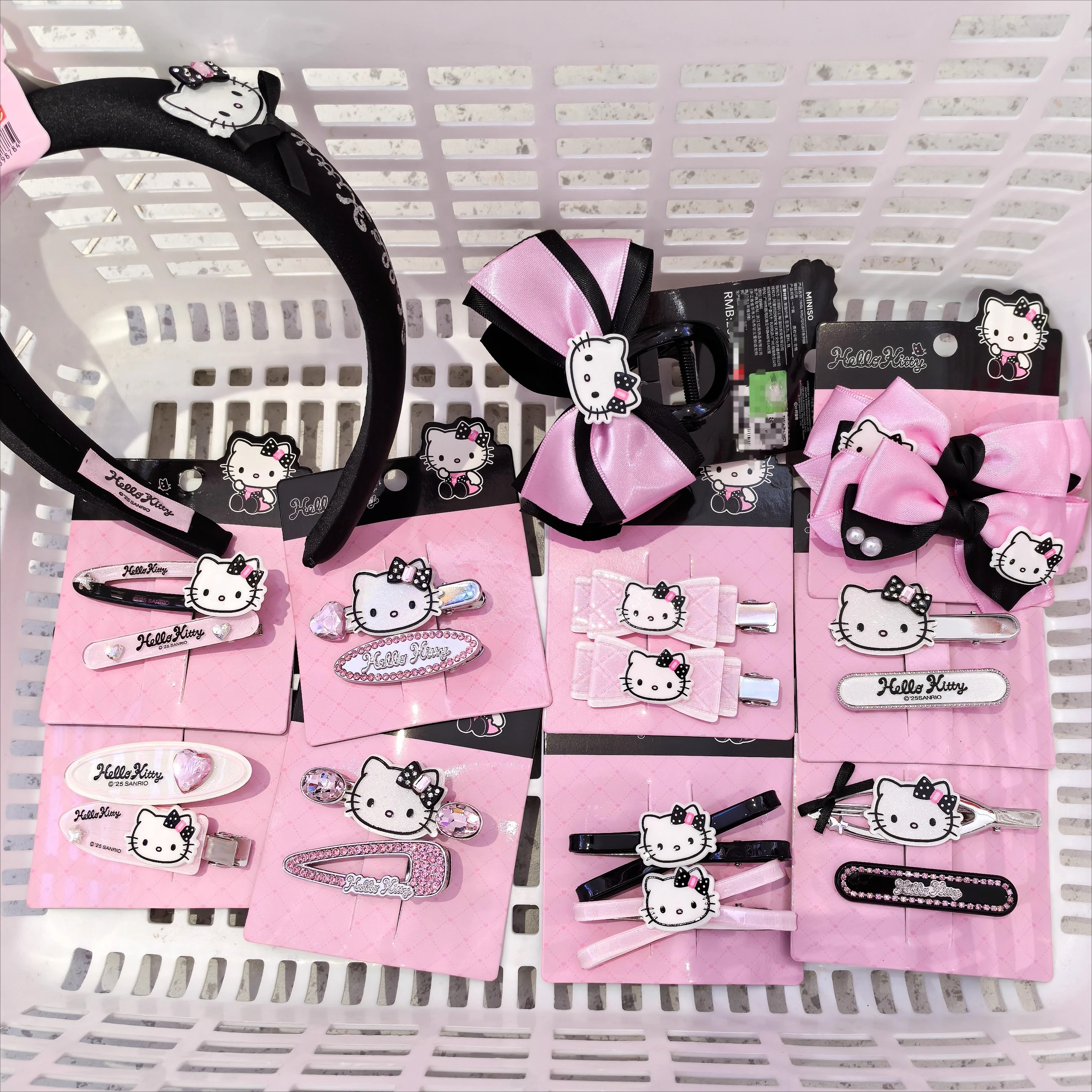 

Hello Kitty Sparkling Party Hair Clip , Cute Bowknot Bling Hairpin with Glitter for Girls, Kawaii Daily Hair Accessories Gift