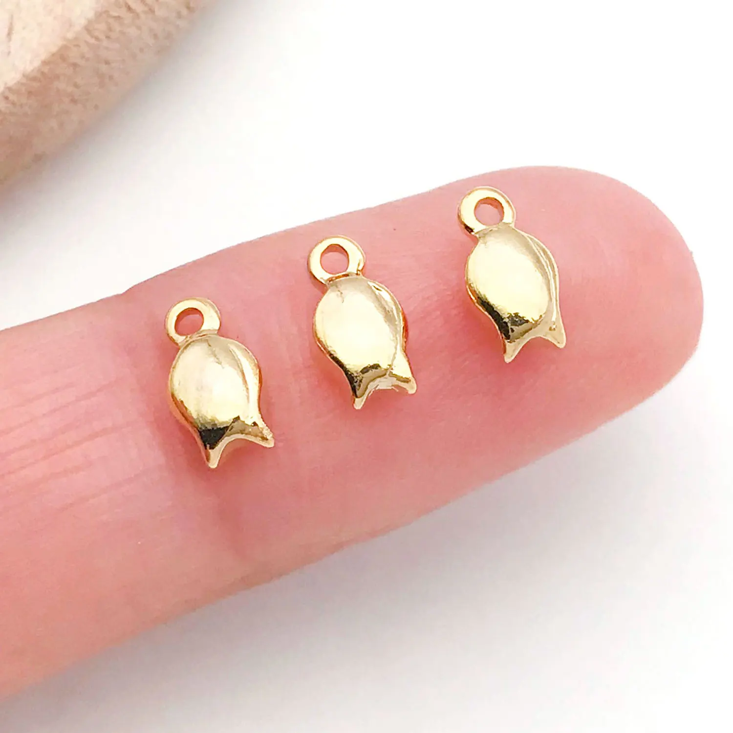 10/20pcs 18K Real Gold Plated Brass Tail Chain Charms, tulip flowers Pendants For DIY Bracelet Necklace Jewelry Making Accessory