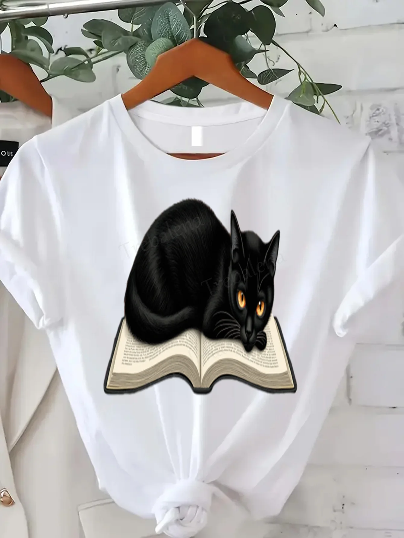 

Round Neck T-shirt Black Cat Reading Book T-Shirt Women's Plus Size Casual Graphic Tee Short Sleeve Tee Fashion Casual Top