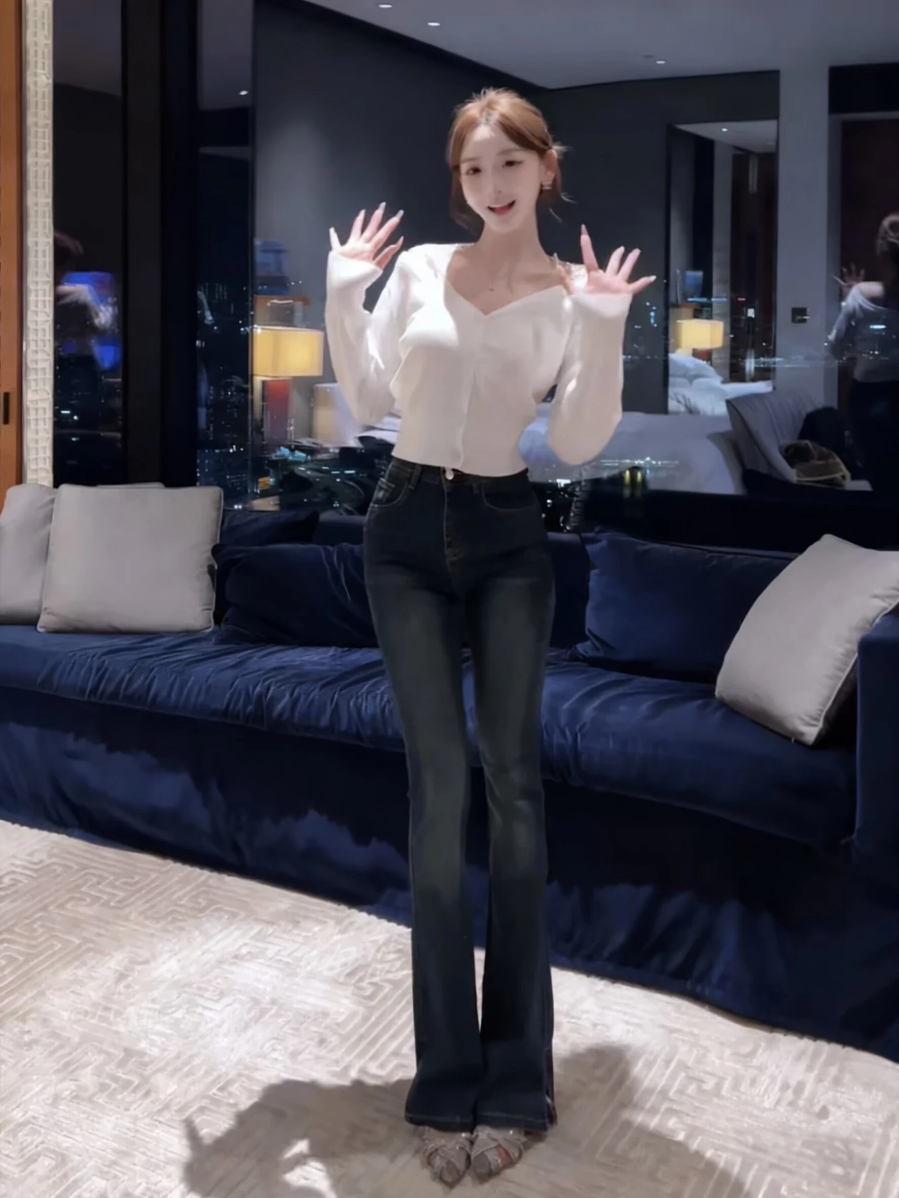 

High Waist Bell Bot Blue Faded Denim Jeans Women's Elastic Stretchy Cotton Warm Autumn Winter New Sle Korean Version