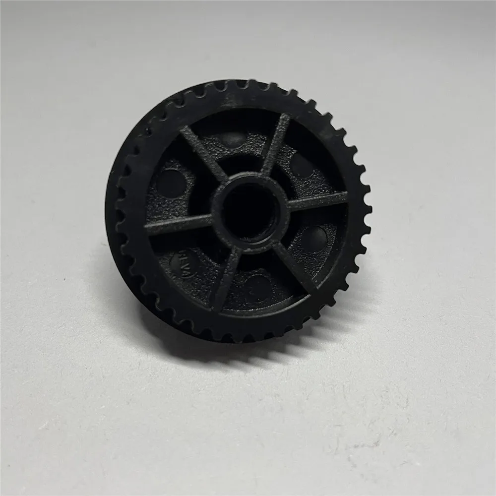 1PC Main Brush Gear For Neato D75 80 D80 85 D85 connected d3 d4 d5 d6 d7 d8 Robot Vacuum Replacement Gear