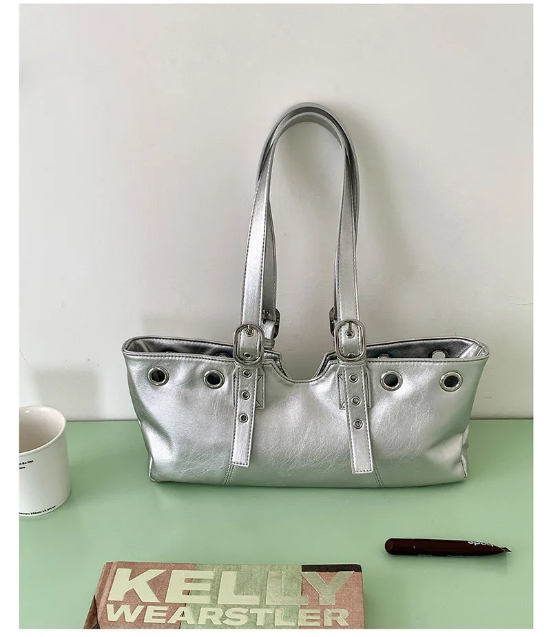 

Новая европейская и американская сумка Spice Girls большой вместимости для подмышек премиум-класса с заклепками, нишевый дизайн, модная универсальная сумка на плечо