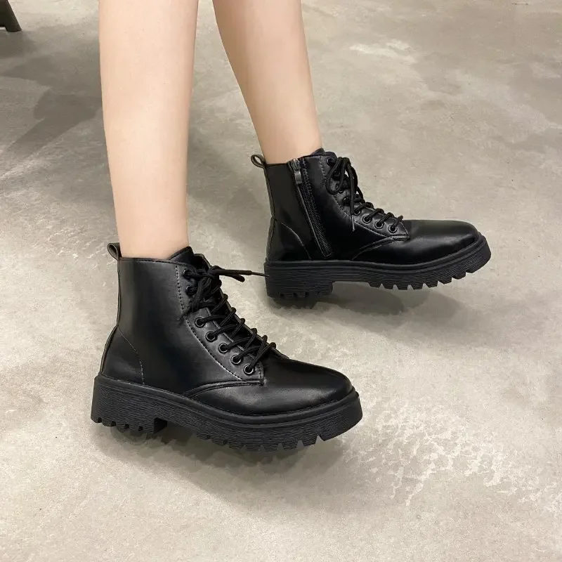 2020 Autumn New Women's Martin Boots Black Stylish Short Barrel Thick Sole Canvas Shoes Rubber Face Material Polyamide Lining