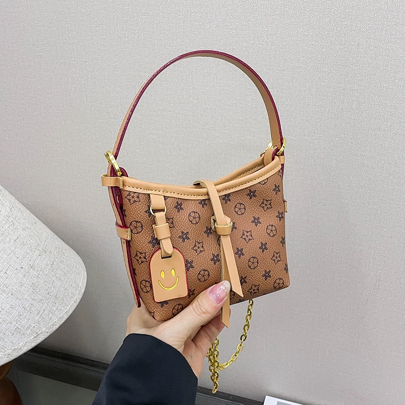 スタイリッシュなレディースレザーハンドバッグ-有名デザイナーの高級ブランドによるクラシックなクロスボディバッグ-ショルダーバッグ