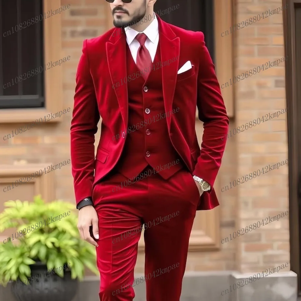 

Новый красный бархатный мужской костюм, деловой костюм для жениха, жениха, свадебной вечеринки, выпускного вечера, мужские смокинги, комплект из 3 предметов, пиджак, жилет, брюки