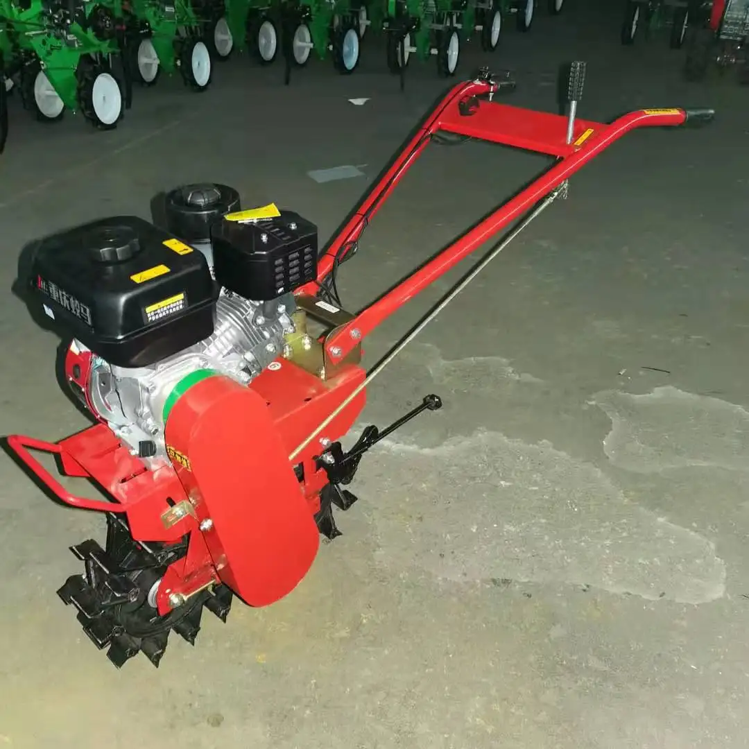 2025 آلة محراث صغيرة المزارع ومحرك الديزل آلة حراثة كهربائية صغيرة ذاتية الدفع مزارع دوارة