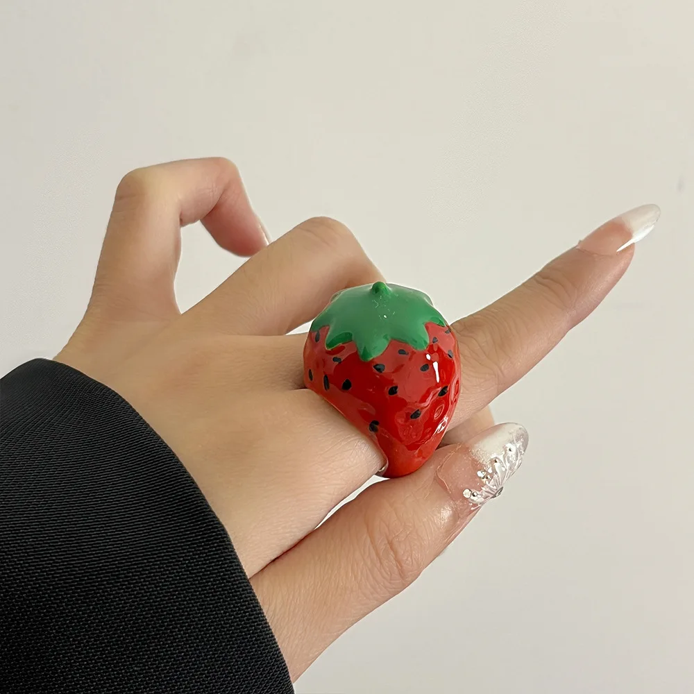 HanZhi Vintage Red Enamel Drip Oil Apple Strawberry Large Ring Cute Sweet Delicate Chunky Y2K Jewelry New Design for Women ﻿