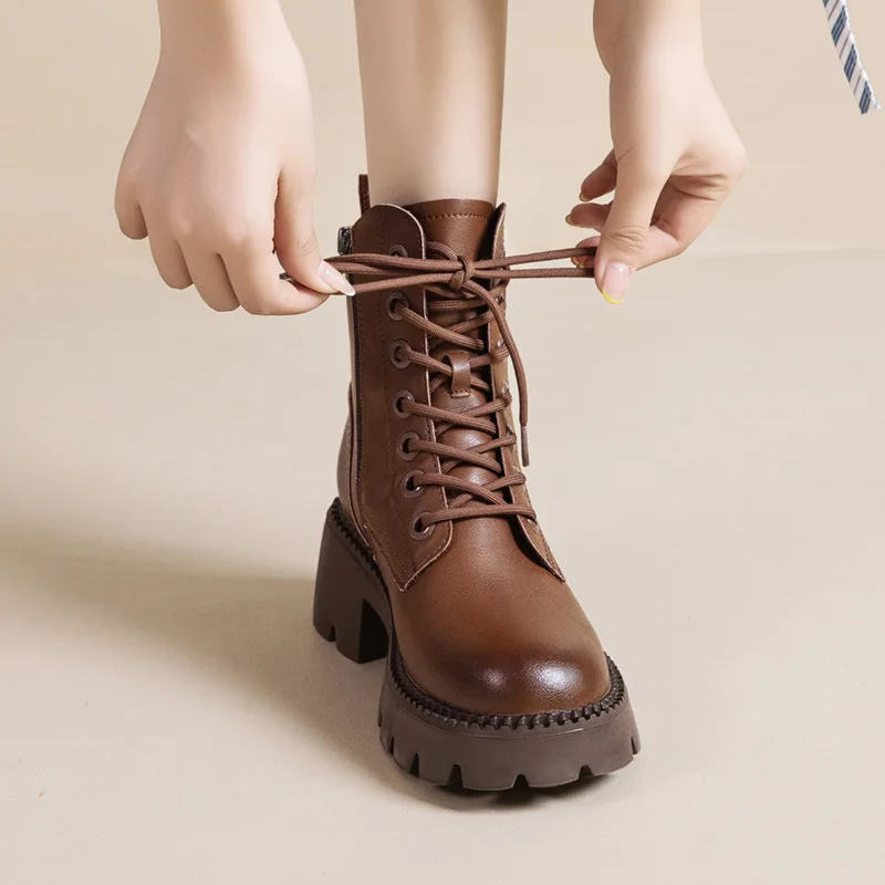 

Женские новые модные короткие ботинки, женские ботильоны из воловьей кожи в британском стиле в стиле ретро, повседневная женская обувь на высоком каблуке с молнией и толстой подошвой