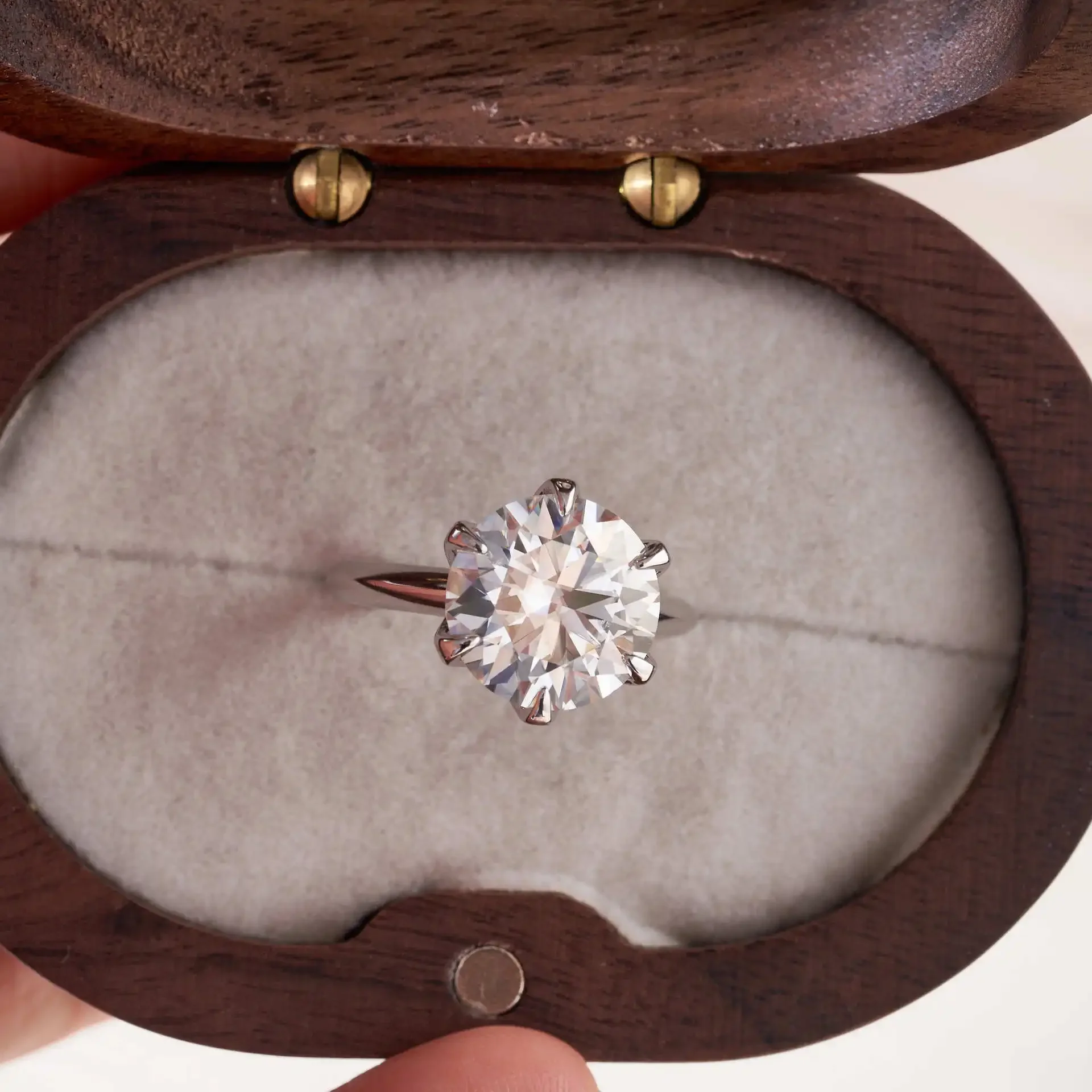 Zertifizierter Moissanit-Ring VVS1 Lab-Diamant-Solitär-Ring für Damen, Verlobungs-, Versprechen- und Ehering-Schmuck – Detail 9