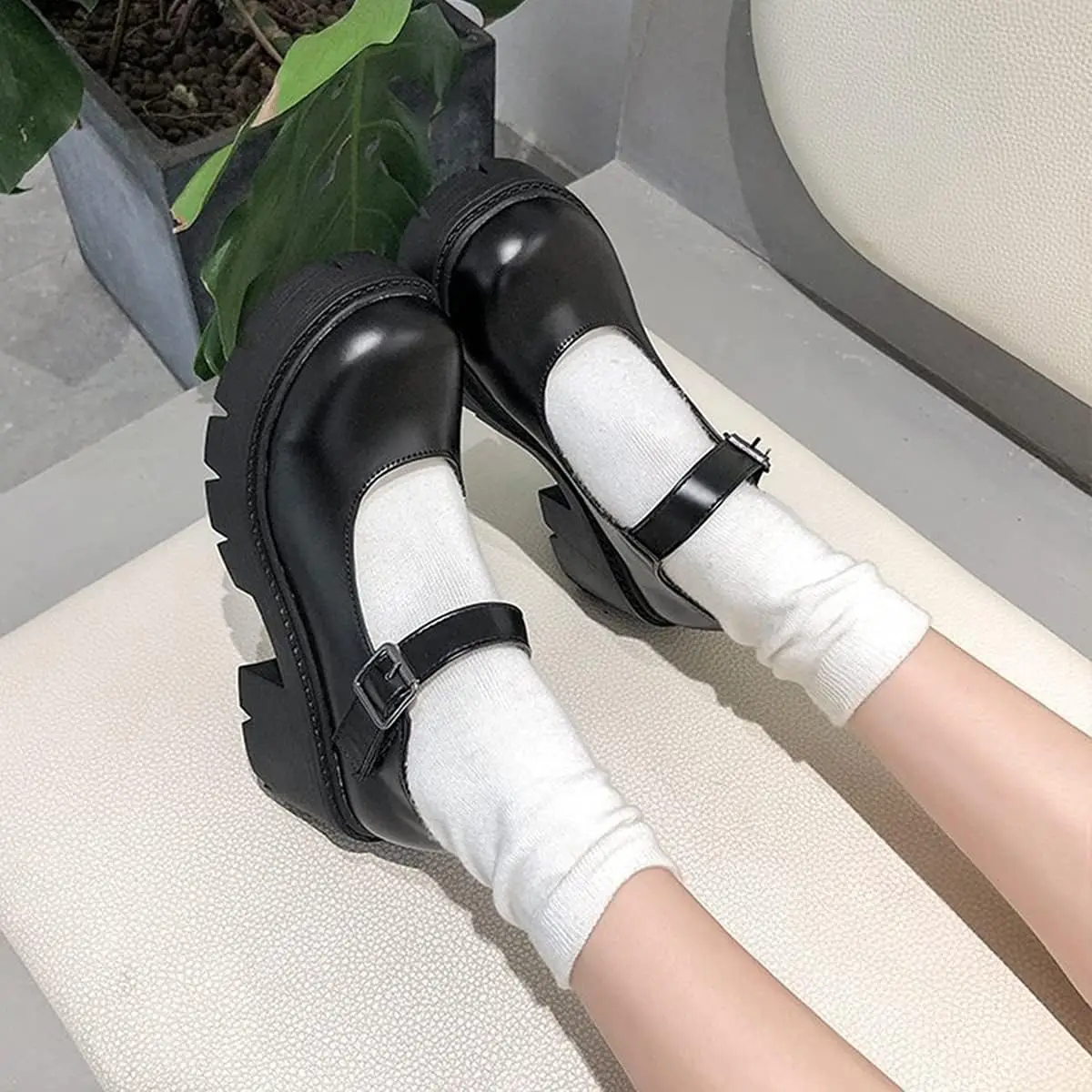 Buty Lolita damskie japońskie buty damskie klasyczne dziewczyny studentów jednolite buty na wysokim obcasie na platformie Cosplay Plus Size