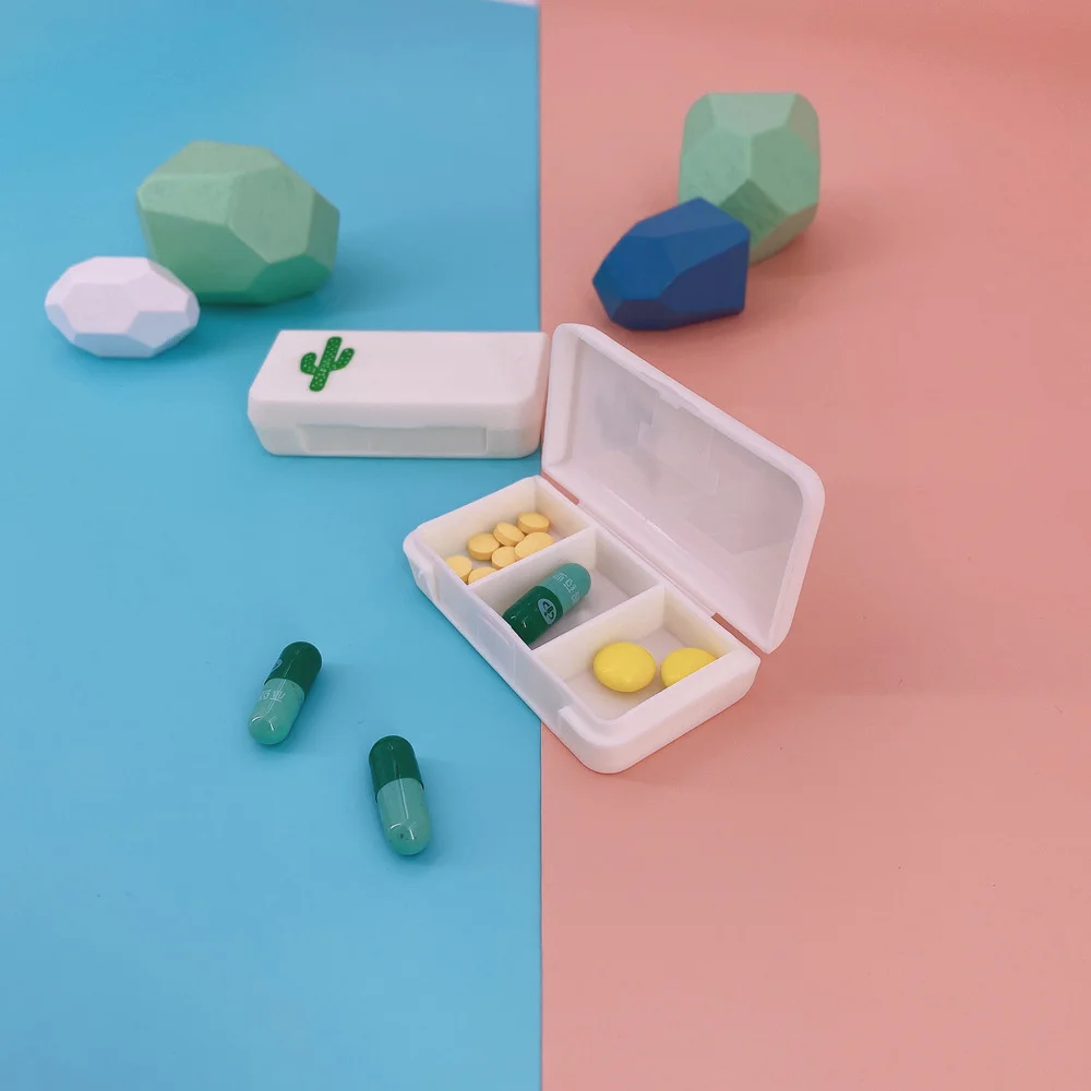 Mini Organizer Case 3 Grids Pill Box Tablet Flamingo Cactus Leaf Pill Case Dispenser Medicine Boxes Dispensing Medical Kit