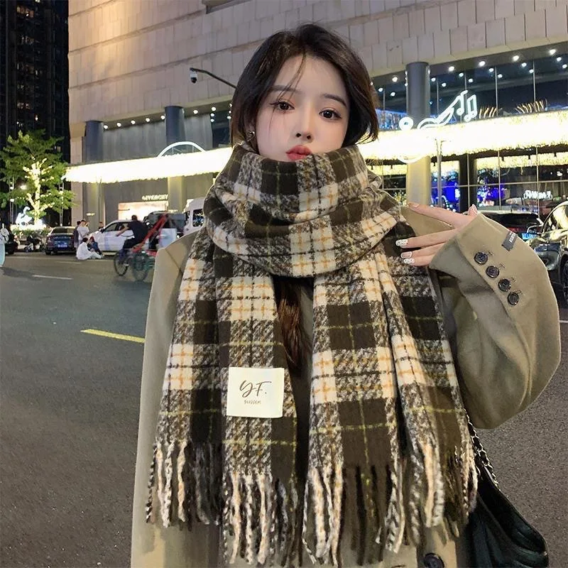 New 2024 Christmas Scarf Checkered Women\'s Winter Thick Warm Shawl Gift Long Scarf Fashionable Red Checkered Scarf