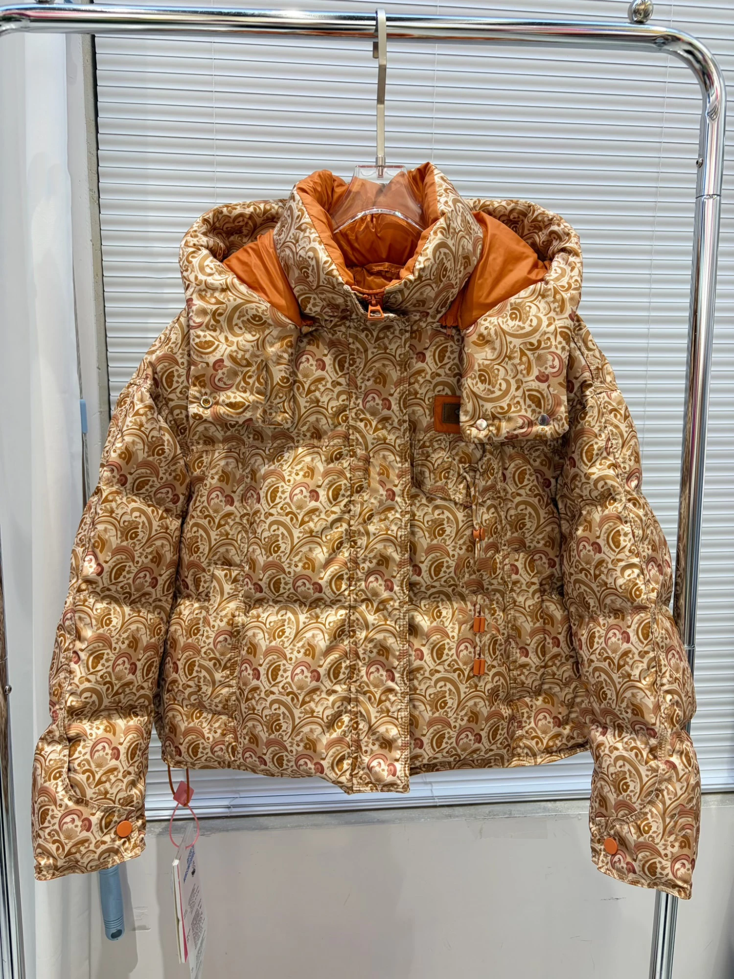 Winter Detachable Hooded Warm Thick Down Jacket Female Printed Color Blocking Down Jacket Women White Duck Down Fluffy Outwears