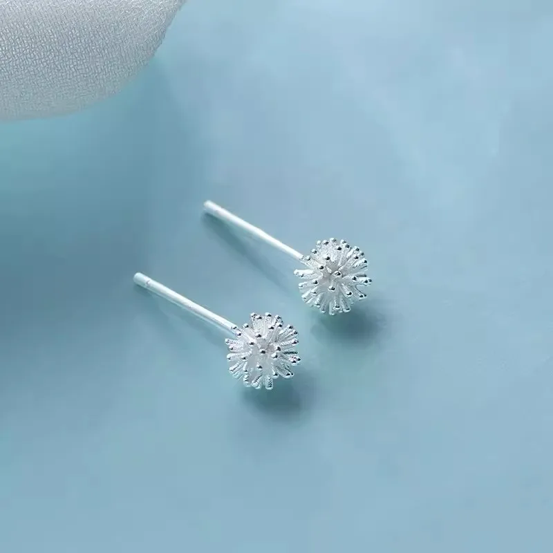 925 Sterling Silver Simple Korean Snowflake Stud Earrings for Teen Women Daily Life Party Jewelry