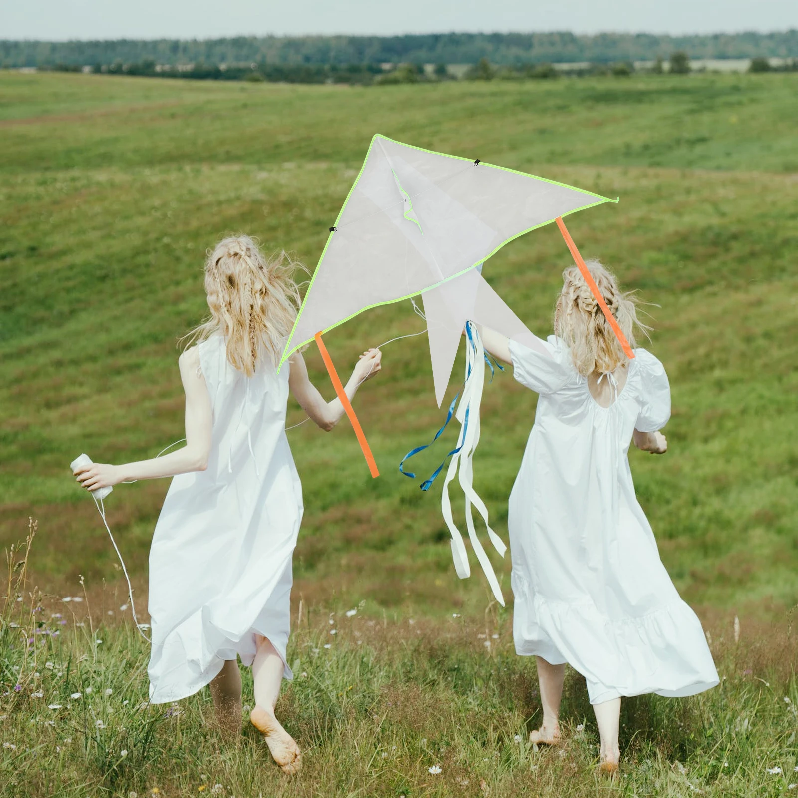 

4 Sets Outdoor Activity Blank White for Kids DIY Decorate Lightweight Outdoor Toys Kite Line Kite With
