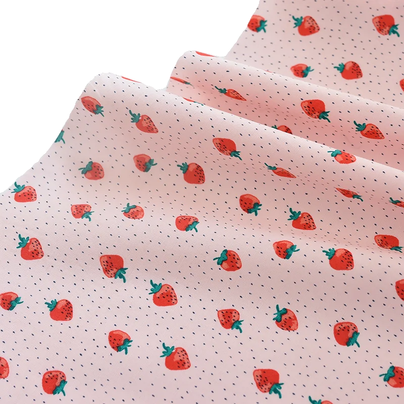 Fabric Pure Cotton Pink Dots Strawberry Printed Cotton Fabric for Clothes Skirts Children's Clothing Shirts Handmade