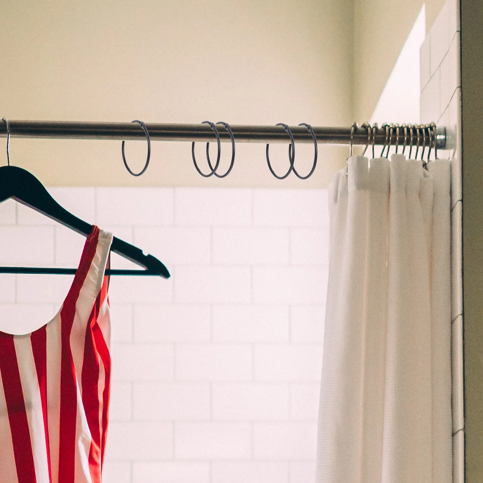 

24Pcs Shower Curtain Rings Strong Iron Material Easy to Use and Store Classic Design for Bathroom Shower Curtain Hooks