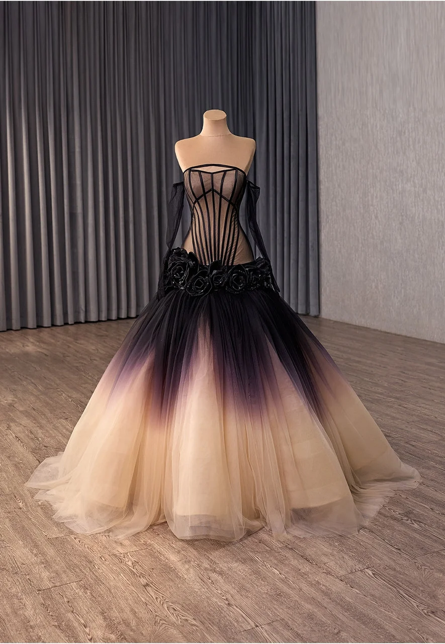 Customized Black Champagne Quinceanera Dresses Strapless Gradient Tulle Prom Dress Floor Length Gown Vestidos De XV Años