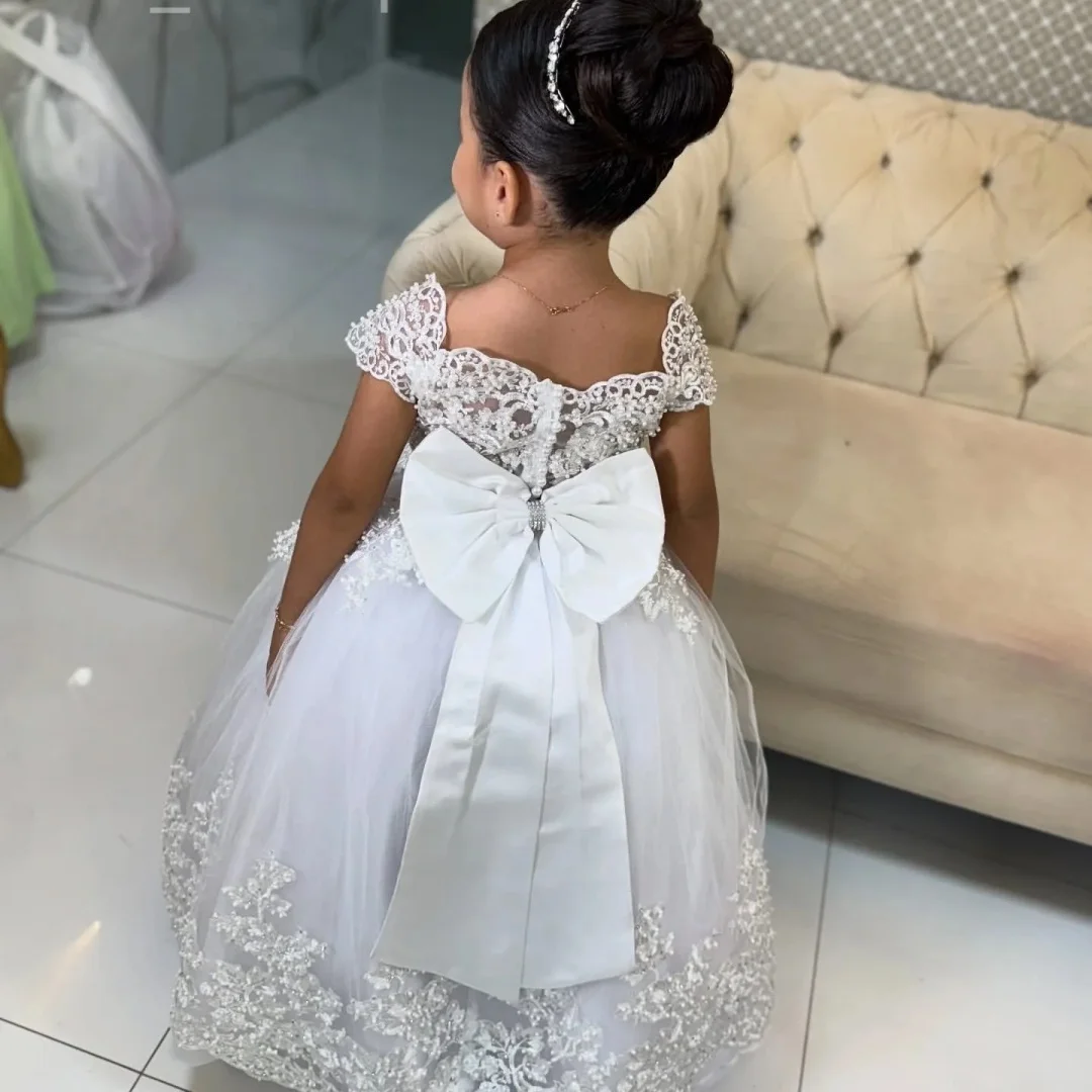 Customized Wedding Ivory Ball Gown Flower Girl Dresses Lace Beaded Portrait Vintage Little Girl Christmas Peageant Birthday