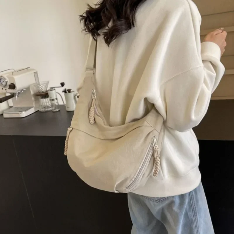 

Нейлоновая сумка через плечо, новая летняя женская сумка через плечо большой вместимости, универсальная и нишевая дизайнерская сумка-мессенджер