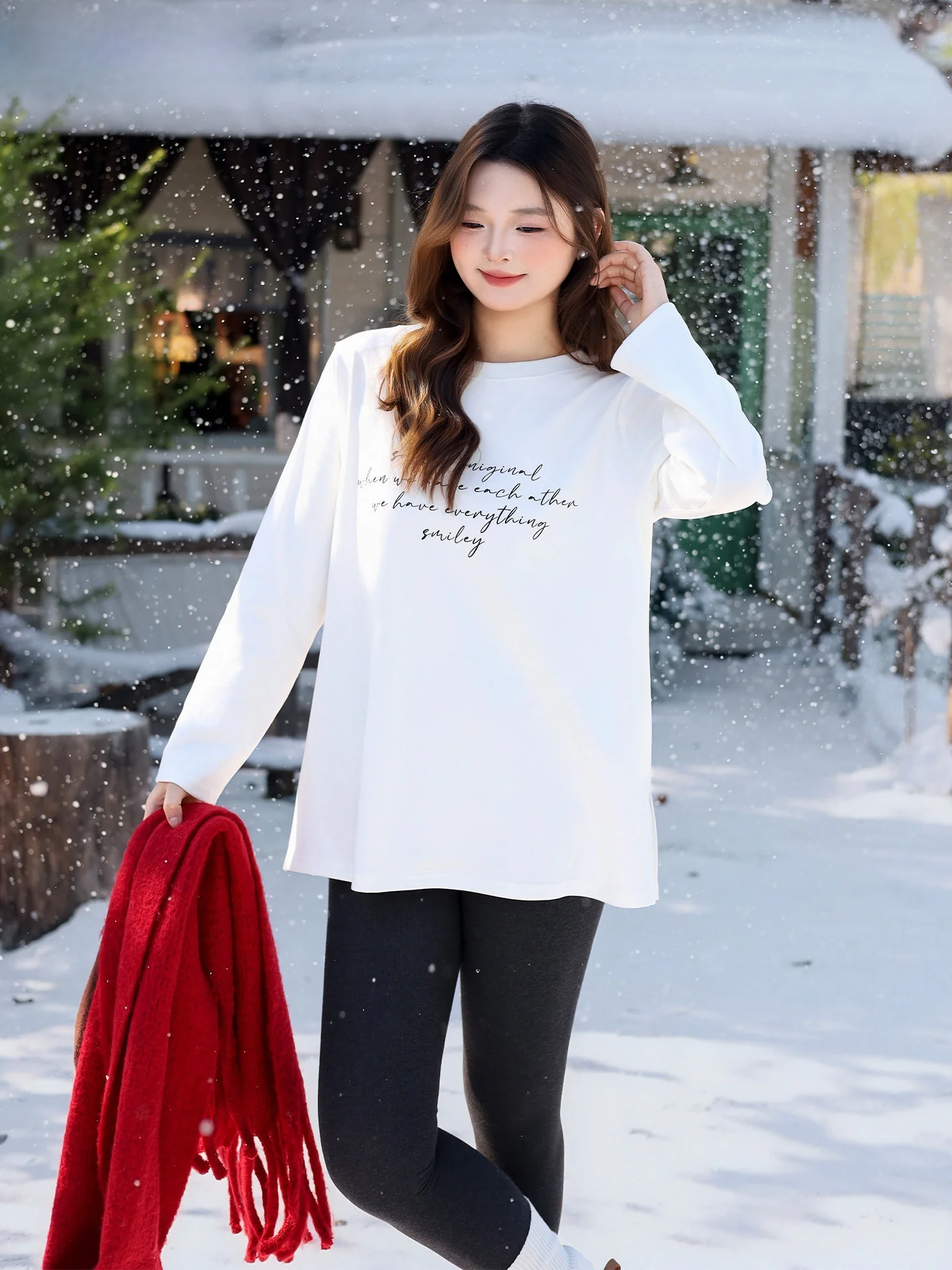 

Женская футболка больших размеров DM00, зимняя универсальная многослойная немецкая бархатная свободная белая повседневная футболка с буквенным принтом