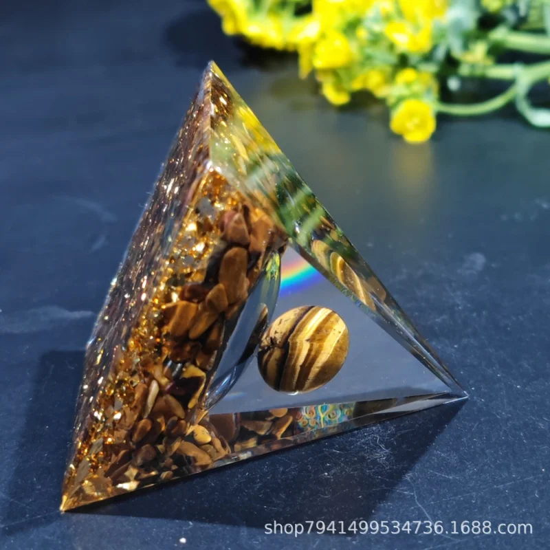 Ogen Energy Crystal Ball Gravel Pyramid Home Crafts Resin Decorations Desktop Decoration Dream Come True