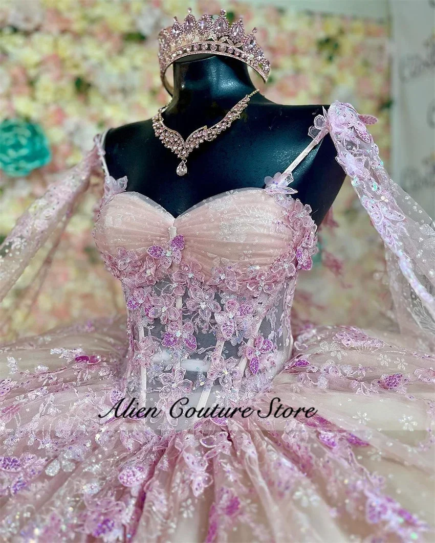 Lavender Purple Quinceanera Dresses Butterfly Appliques Ball Gown 2024 Birthday Party Gowns Cape Vestidos De 15 Customized