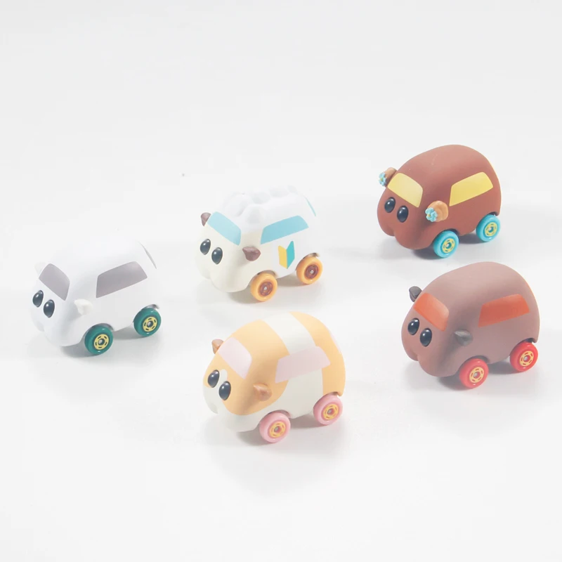 TAKARA TOMY Tomica PUI PUI pinus Heroes kendaraan motor ornamen Model Mini Die-cast mobil logam paduan Model mainan anak hadiah Natal