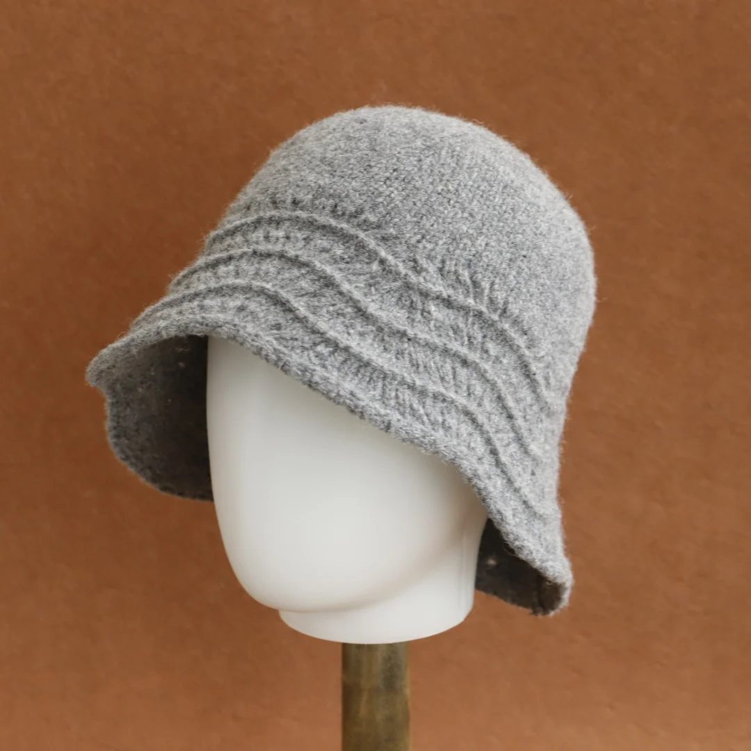 2026 New INS Handmade wool Bucket Hats Fashion High-end Sunshade Sun Hat Women Floppy Straw Beach Panama