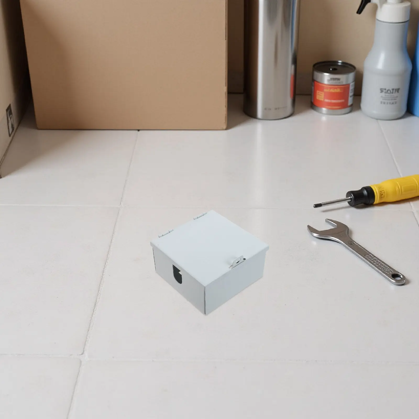 

Водонепроницаемый металлический уличный электрический распределительный щиток с замком для зарядных станций электромобилей, защитный кожух для розеток