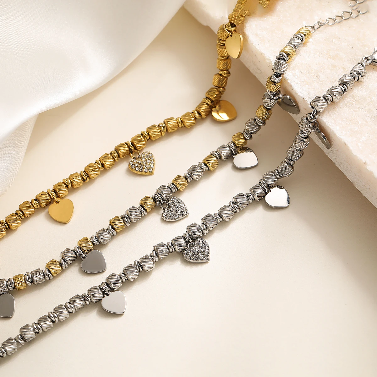 NEWBUY العصرية غير يتلاشى الفولاذ المقاوم للصدأ الخرز القلب سحر أساور للنساء مجوهرات اكسسوارات الحفلات