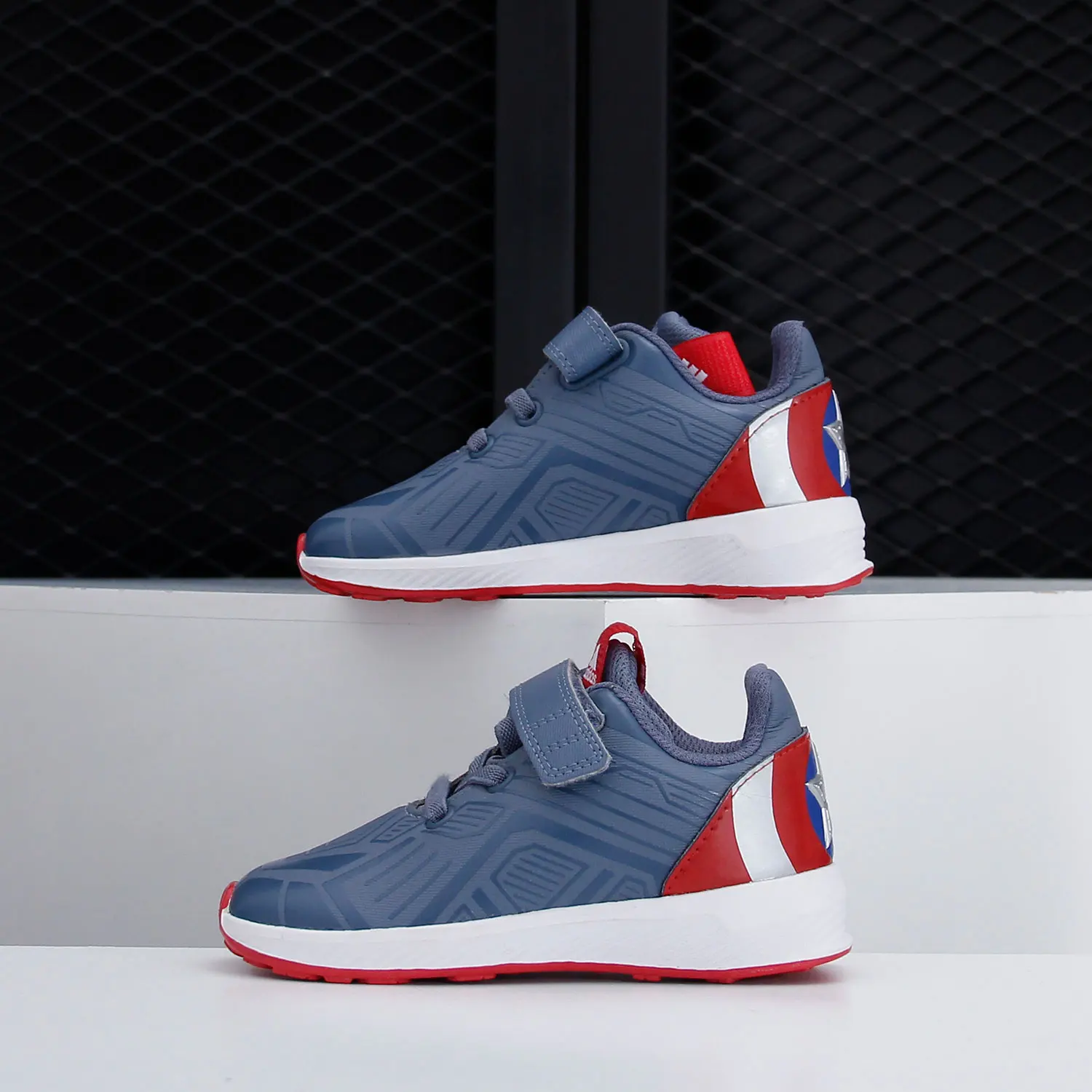 

Adidas genuine Kids New Season Casual Sneakers AH2652