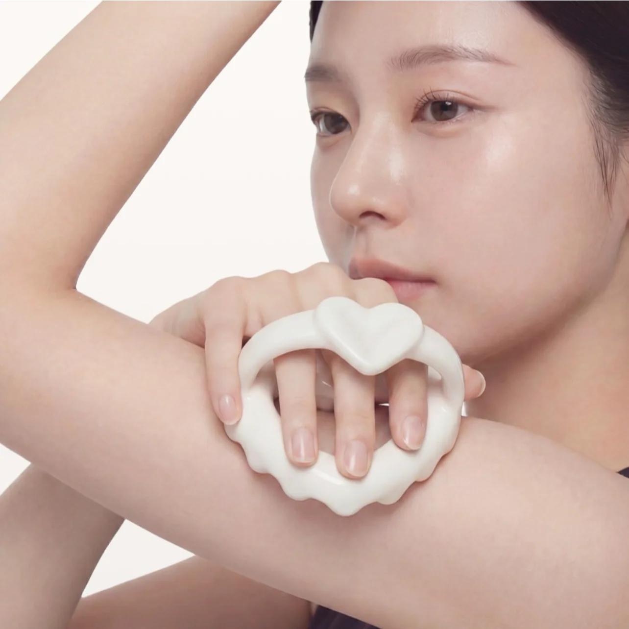 New Gua Sha Massage Tool Premium Natural Ceramic Face & Body Massager For Face Lift  Slimmer and Skin Tightening Face Factory