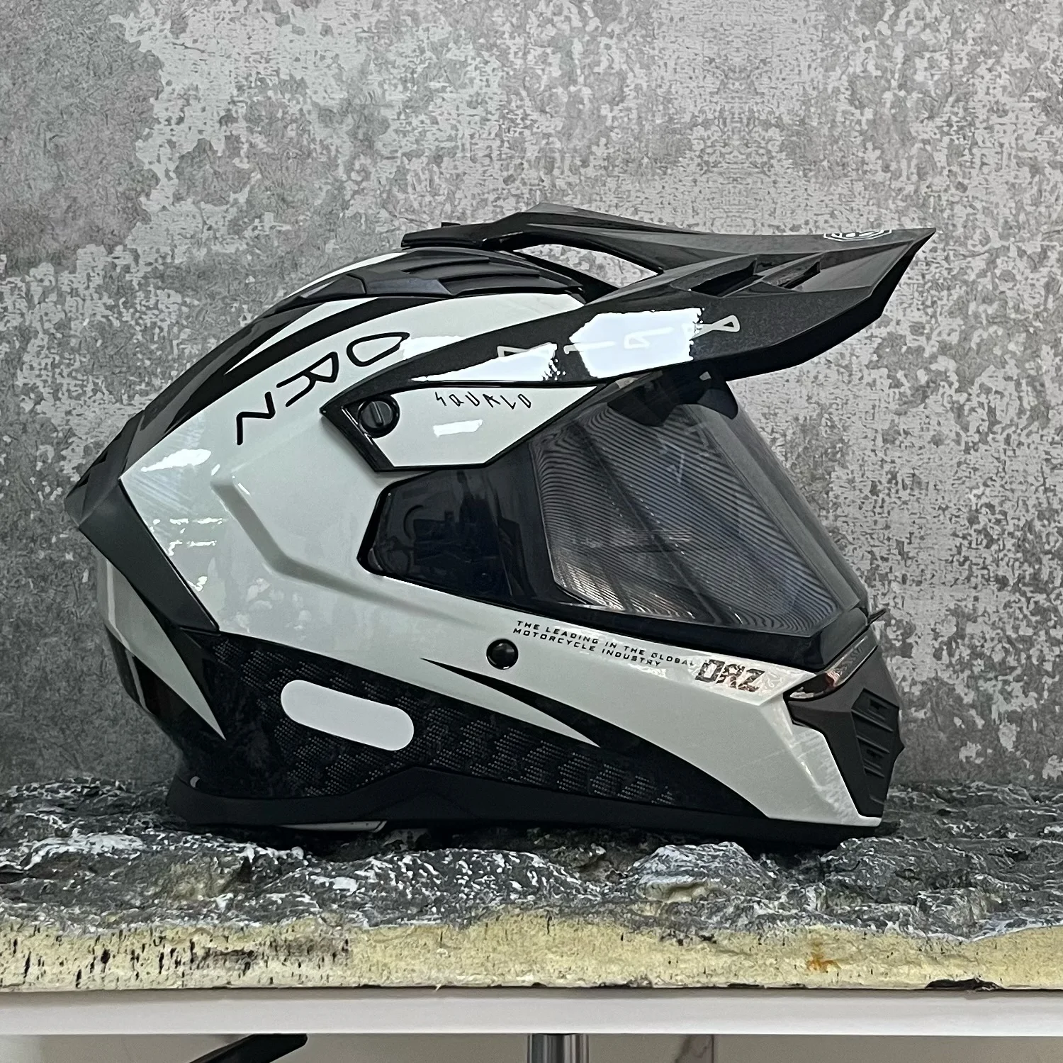 agv ax-8 dual carbon matt helmet PEAK AX-8DS  MOTOSTYLEONLINE Wild Frontier Casco Agv Ax8