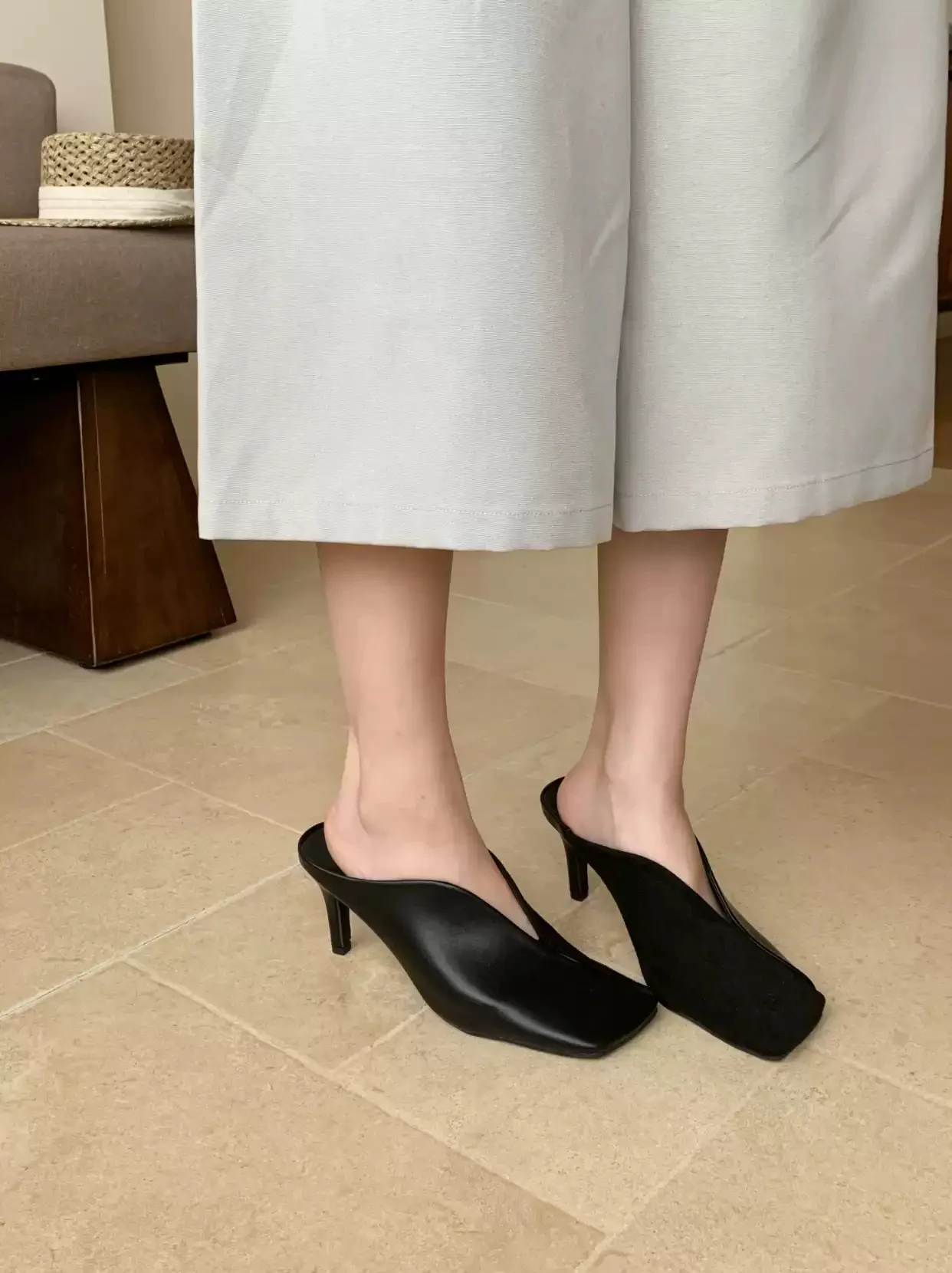 Black Square Toe Slip On Mule Pumps V Cut Opening Thin Stiletto Heel Ladies Office Banquet Minimal All Season Elegant Footwear