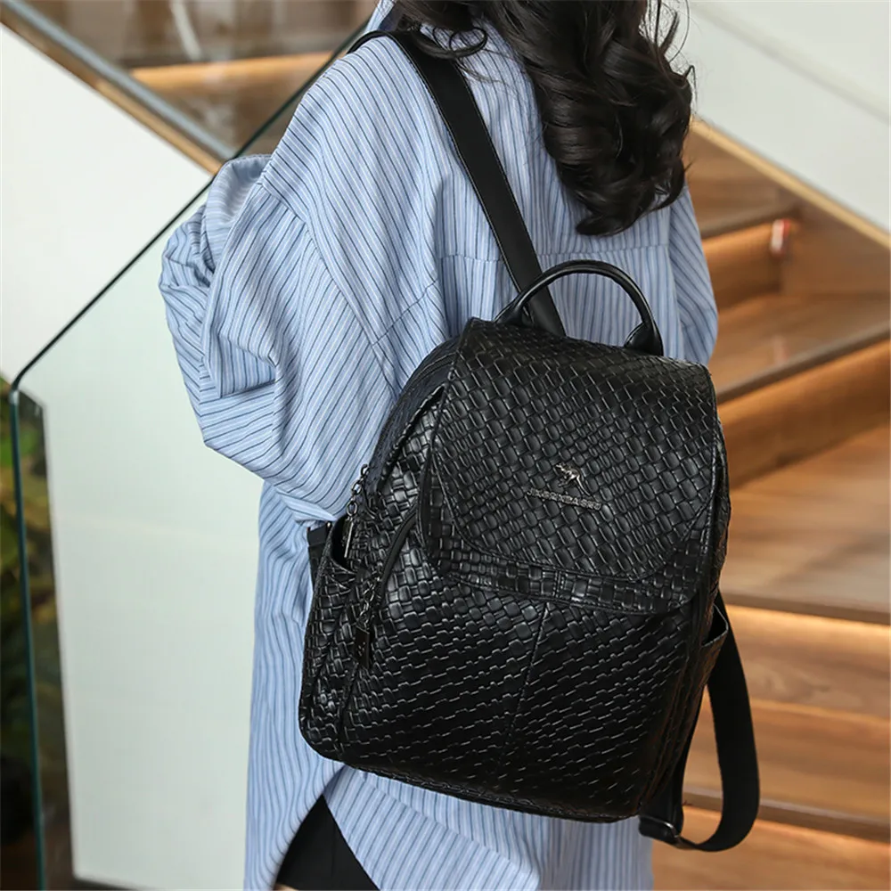 Mochila de diseñador de cuero suave para mujer, bolso de hombro antirrobo de gran capacidad, Estilo Vintage Simple, de alta calidad, novedad de 2024