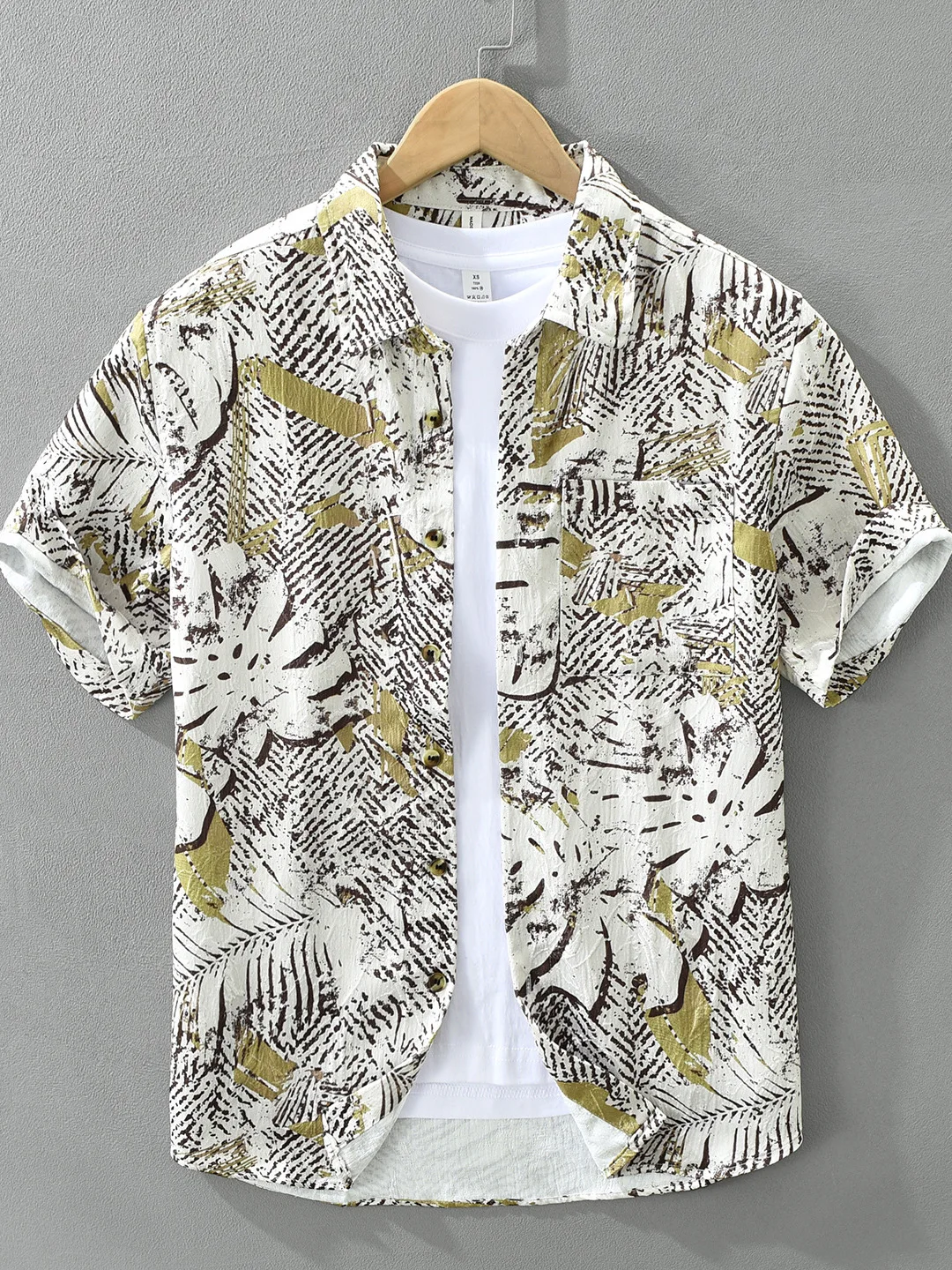 

Retro Japanese Style Men's Casual Shirt Short Sleeve Breathable Comfortable Loose Fit Summer Printed Polyester Fashionable