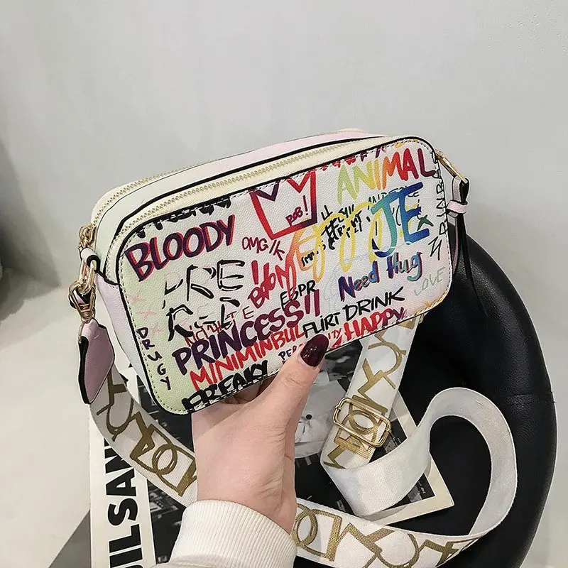 

Женская сумка для камеры с граффити, корейская модная сумка через плечо с широким ремешком, вирусный кошелек Instagram Сукни Для Вечирок