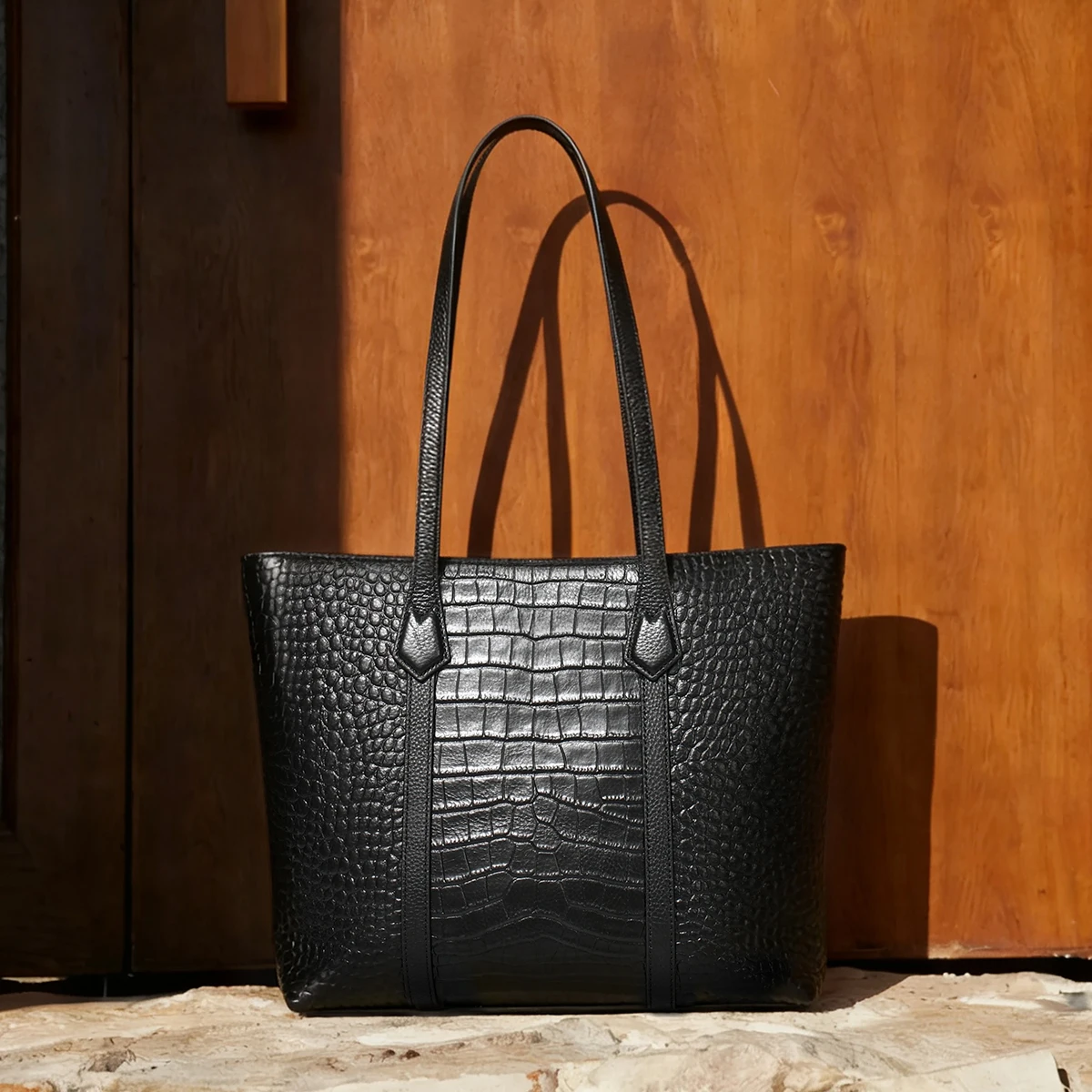 

Large-Capacity This Year's Popular High-End Tote Bag Women's Bag New Commuter Genuine Leather Shoulder Bag for Women