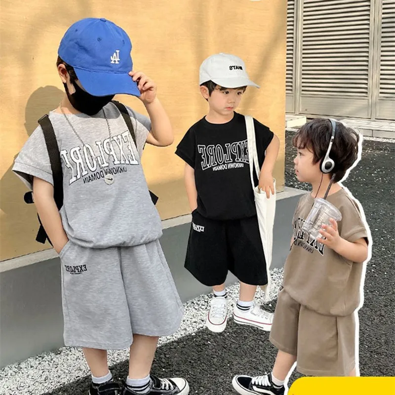 

Baby Boys Summer Sport Clothing Set Casual Cotton Short Sleeve Print T-shirt+Short Pant Two Piece Kids Tracksuit For 2-7 Years