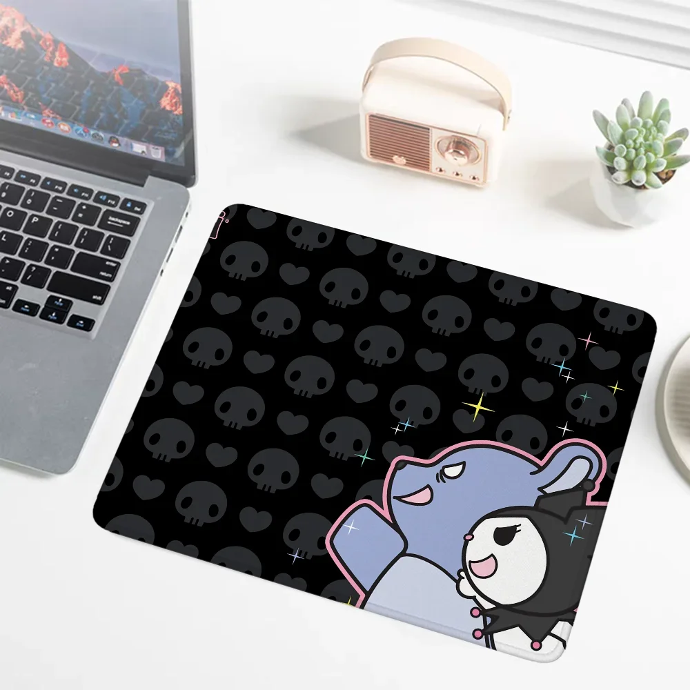 Cartoon Kuromi Checkerboard Leather Mouse Pad for Computer Gaming Pc Accessories Sanrio Small  Mousepad Gamer Keyboard Mat Pad