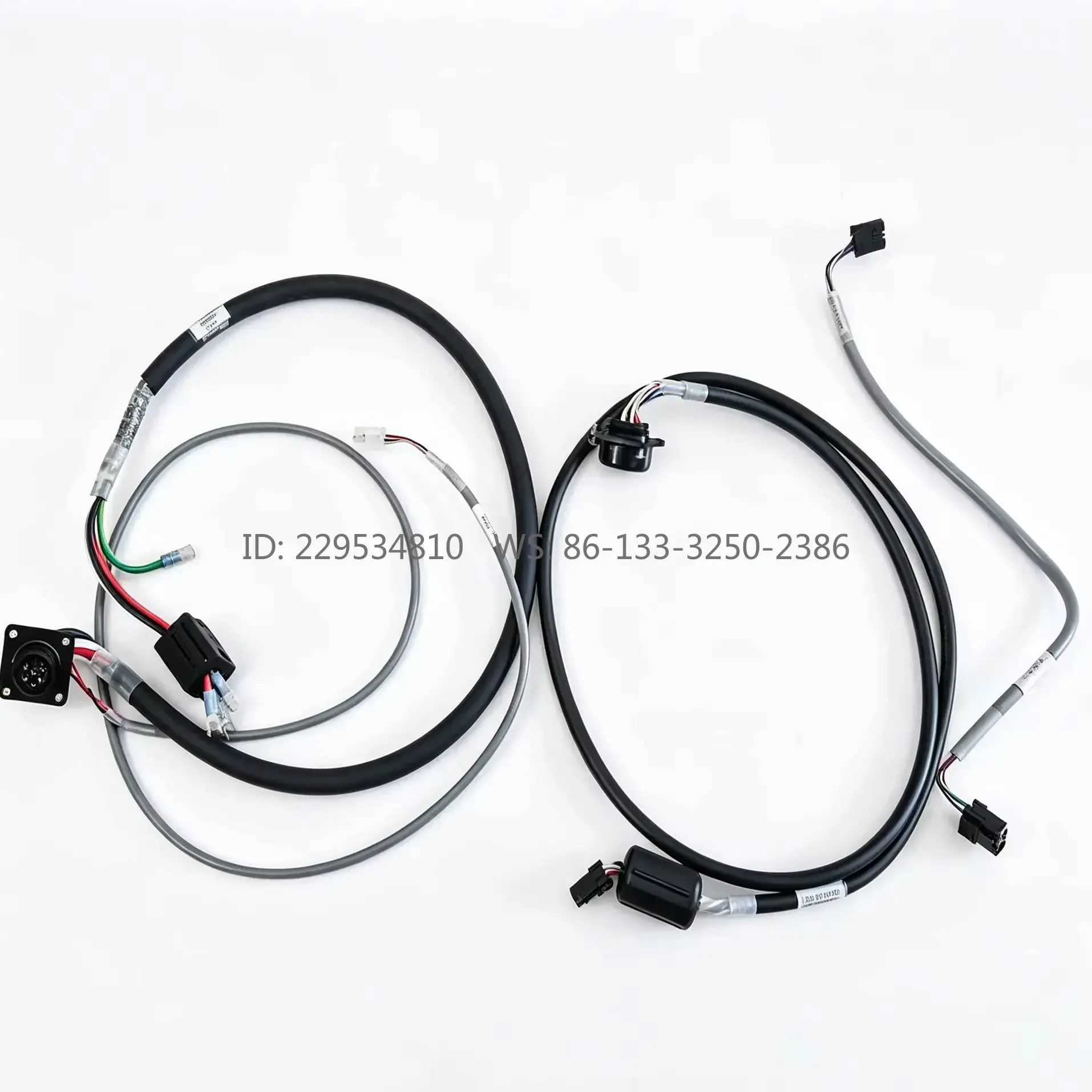 32-1674 Replacement cable for connecting a dedicated amplifier to the fourth axis, encoder link cable