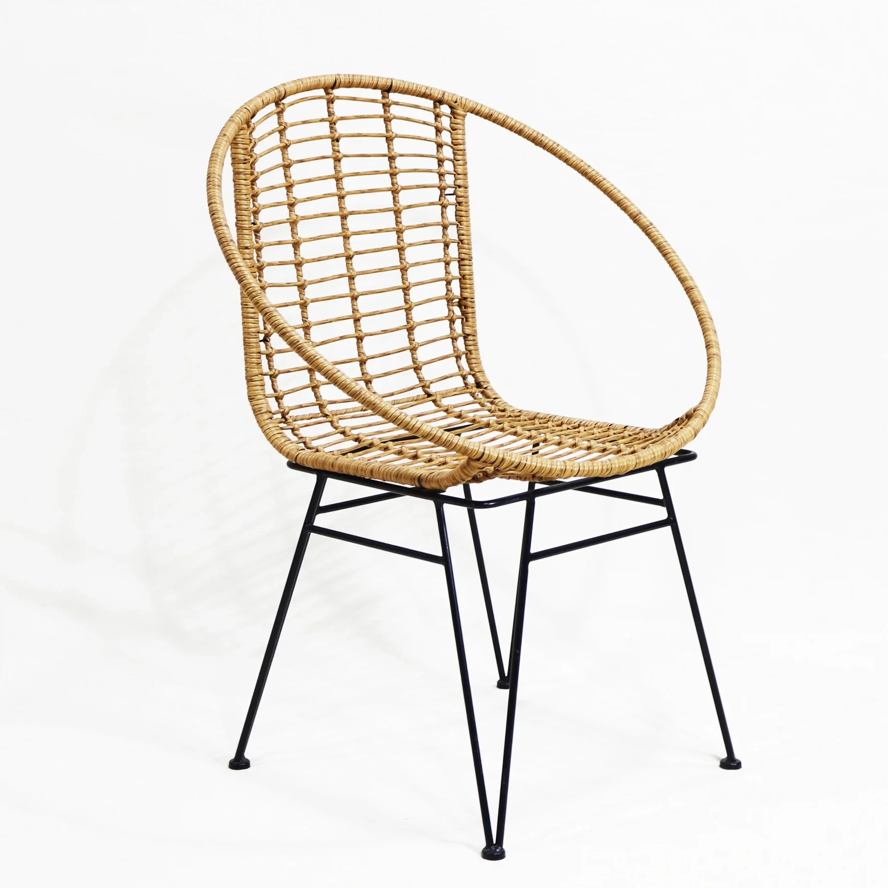 

For CH-factory Outdoor Patio Set with Cast Iron Table and Chairs, Elegant