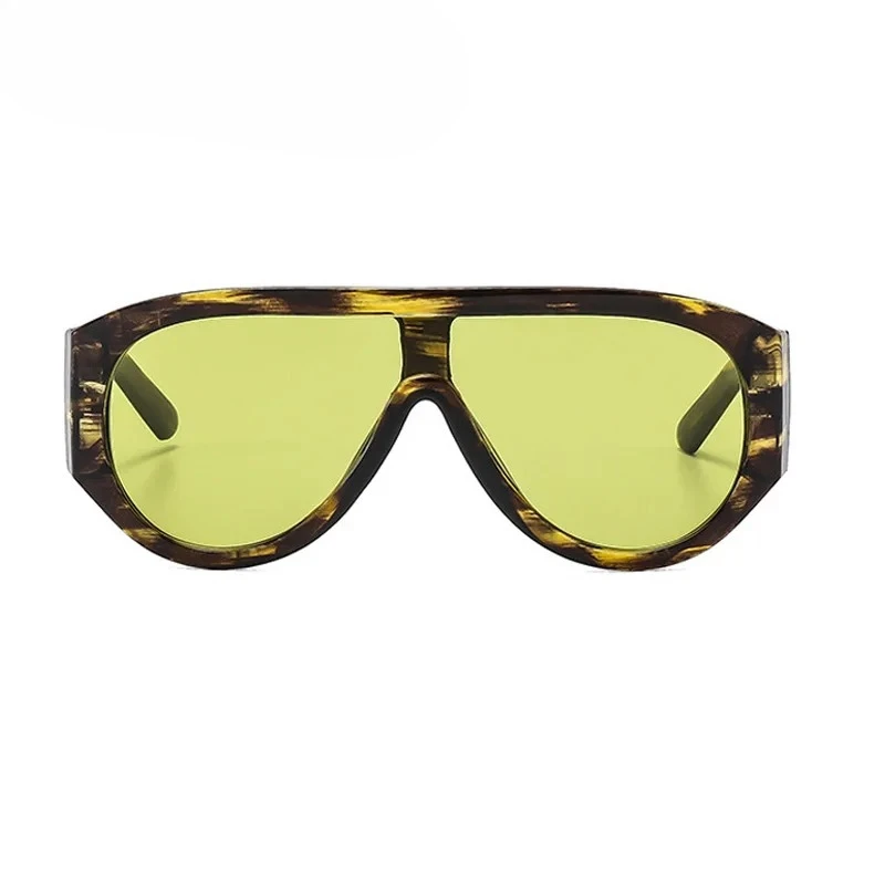 Retro Large Frame Square Sunglasses Women Men Vintage Rivets Shades UV400 Luxury Sun Glasses Female Eyewear Oculos De Sol