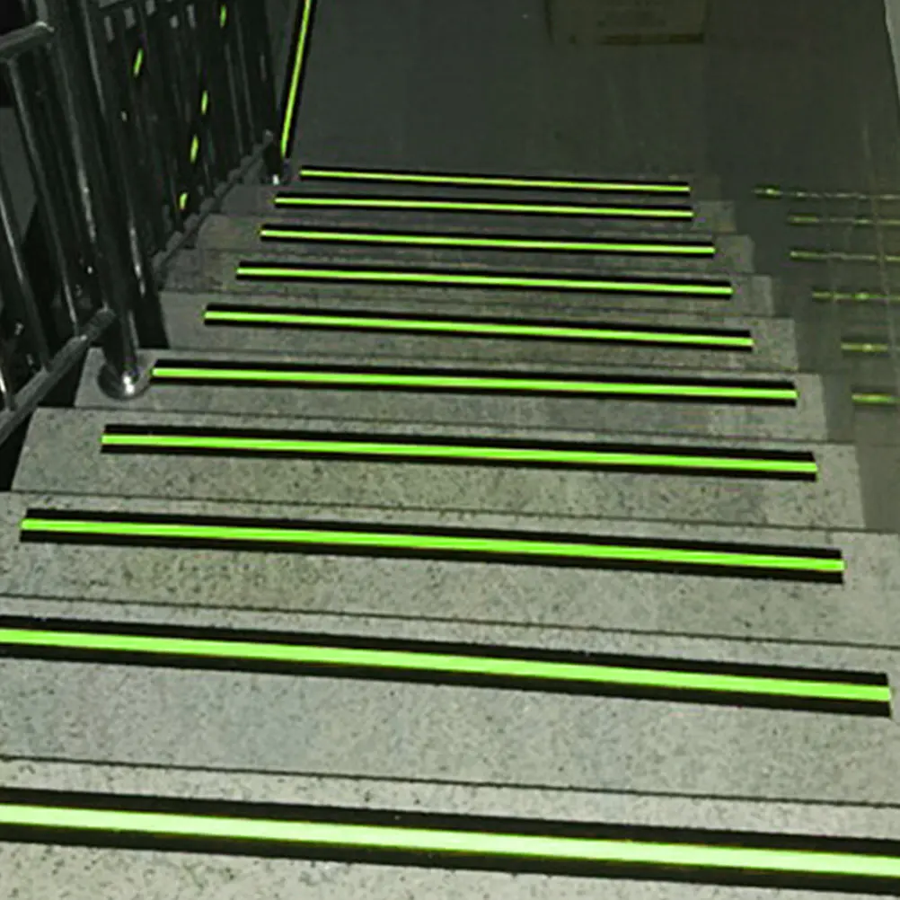 

Anti-Slip Grip Tape Glow in Dark Frosted Surface Strong Adhesion Rubber Non-Skid Floor Sticker for Stairs Bathtub Safety