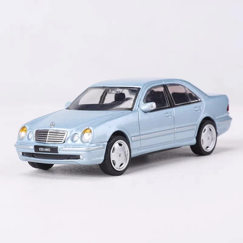 1:64E55 AMG W210 sedan, model samochodu z odlewu stopu, zabawa dla nastolatków, dekoracja dla dorosłych, zabawka dla dzieci.
