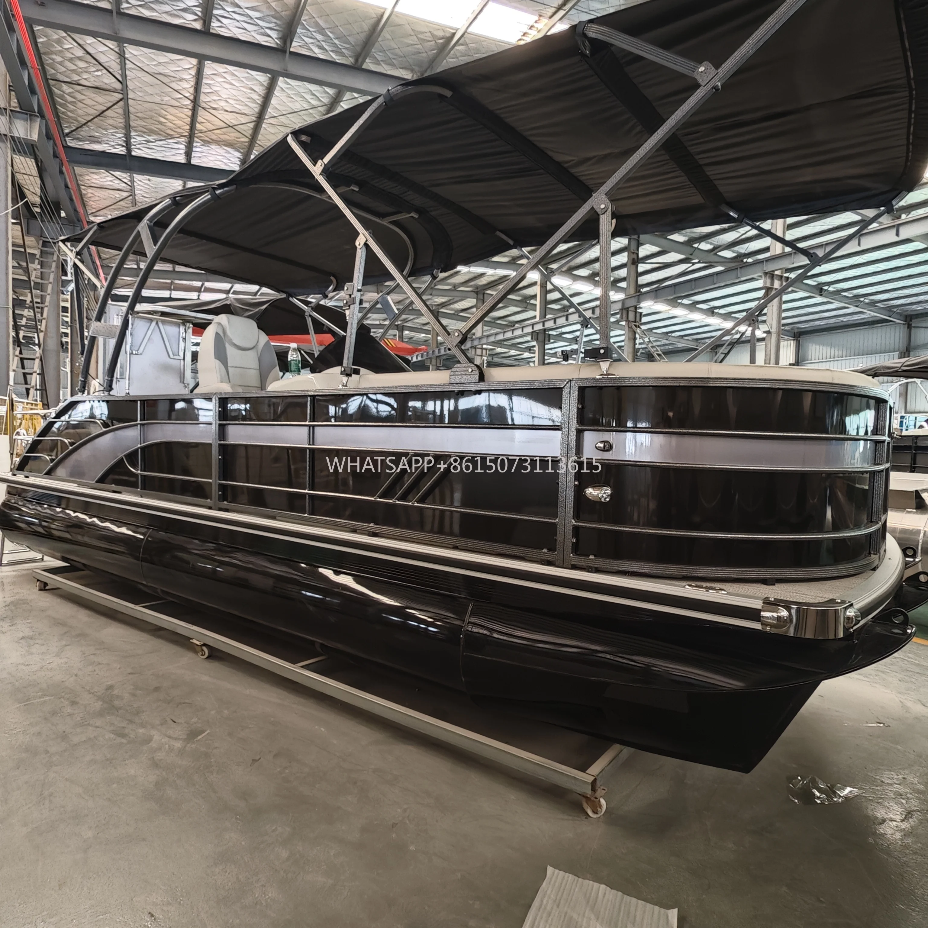 Barca pontone passeggeri galleggiante in alluminio per yacht sportivo di lusso Allsea in vendita dotata di motore fuoribordo