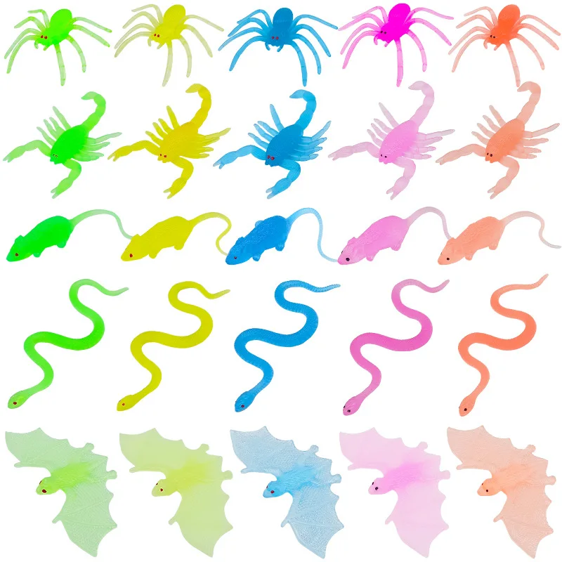 

Halloween Decorative Spiders Small Black Plastic Fake Spider Bat Snake Toys Halloween Funny Joke Prank Realistic Props